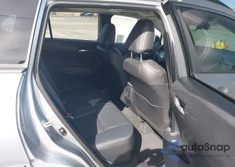 2023 Toyota Corolla Cross Xle z USA, uszkodzony, nr VIN 7MUDAABG4PV059175